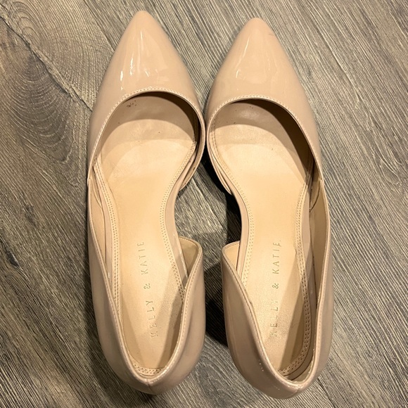 Kelly & Katie Fassi Nude Wedge - Picture 3 of 9